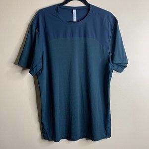 Lululemon Sz L Two Tone Workout Shirt